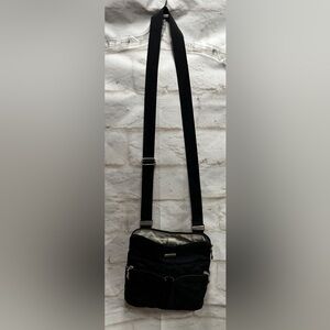 Bagallini black crossbody bag